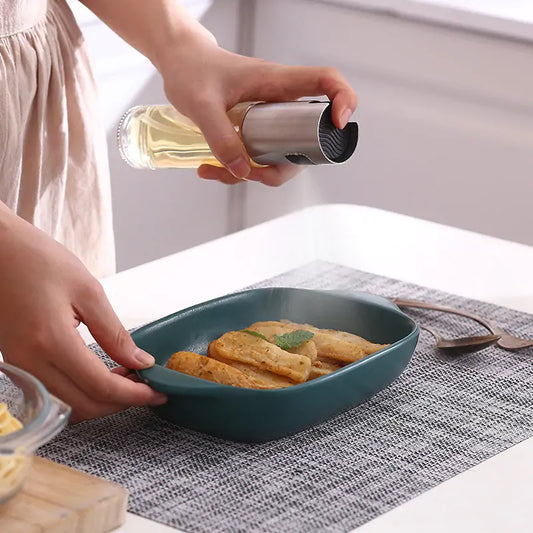 Kitchen Condiment Oil Spray Bottle